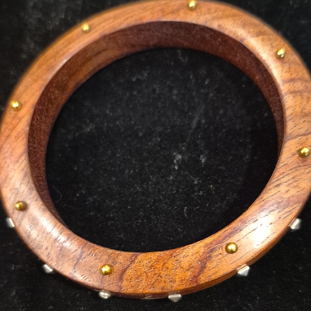 Silpada Natural Wood With Gold And Silvwr .925 Accents